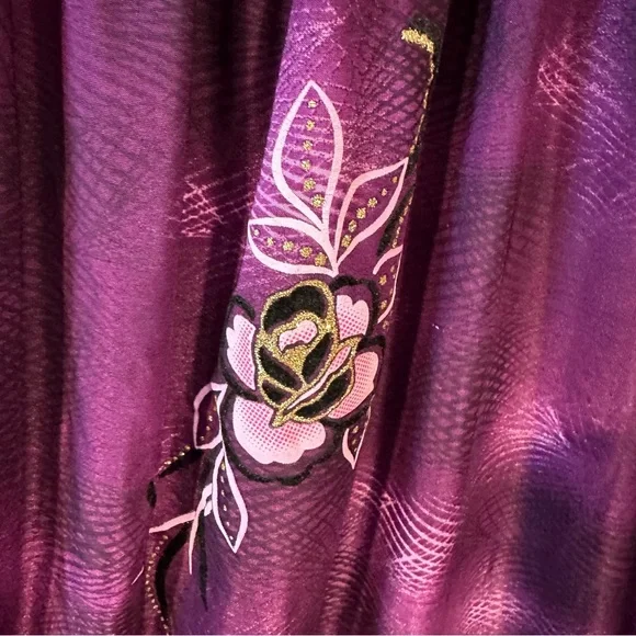 T-C Fashion Co-Ord Purple, White and Black with Gold Glitter Top and Maxi Skirt - Picture 3 of 12